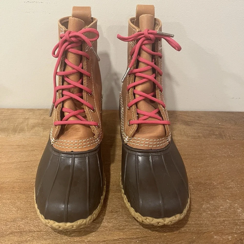 L.L. Bean Bean Boots Womens 7 Brown Leather Duck Boots Pink Laces Made in Maine